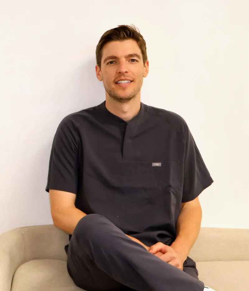 Dr. Robert Berger, USC-trained orthodontist and Diamond+ Invisalign provider